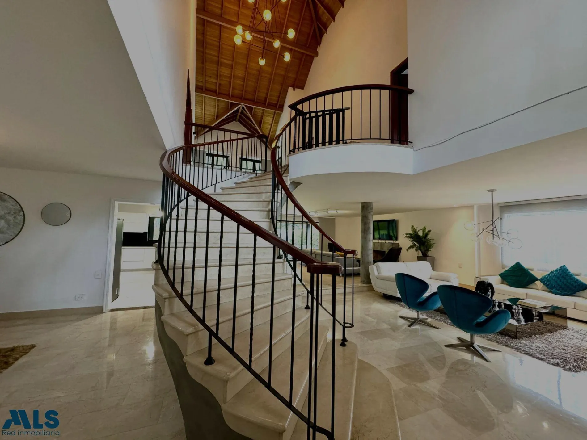 Apartamento — en MESA, Envigado — INM-00055